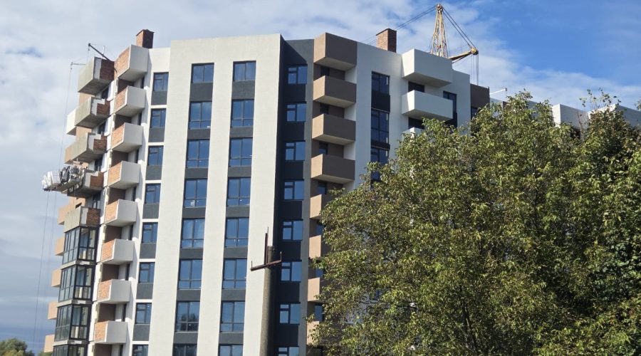 Продаж квартири 3 кімнати 93 кв. м. Трудова (Виставка) Хмельницький