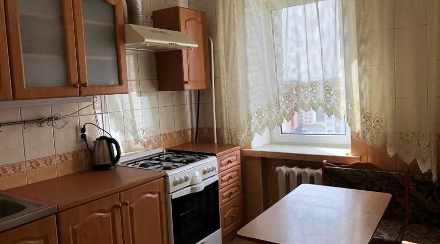 Продаж квартири 2 кімнати 50 кв. м. Старокост. шосе (Виставка) Хмельницький