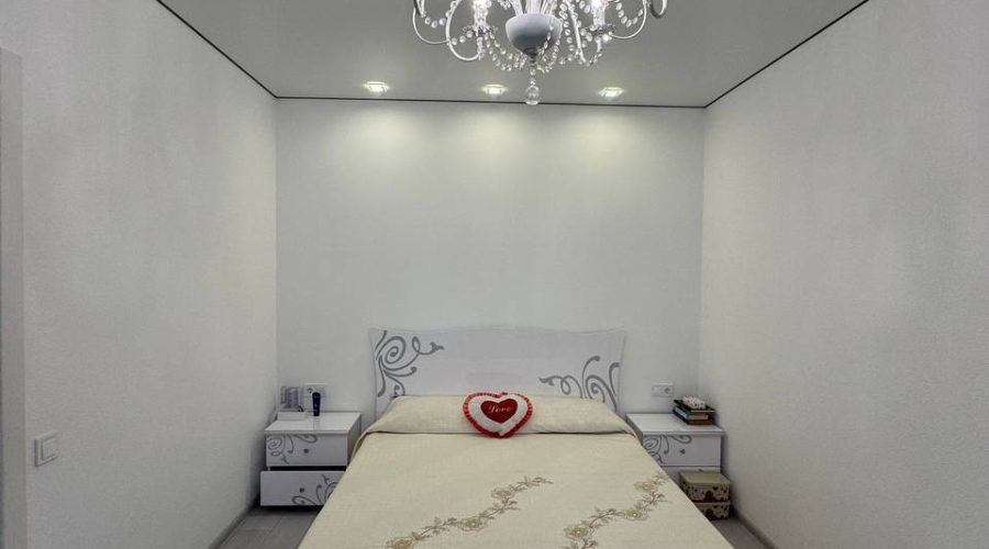 Продаж квартири 2 кімнати 64 кв. м. ЖК «Вінницький» (Виставка) Хмельницький