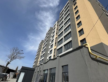 Продаж квартири 3 кімнати 84 кв. м. ЖК Дім-3 (Гречани) Хмельницький