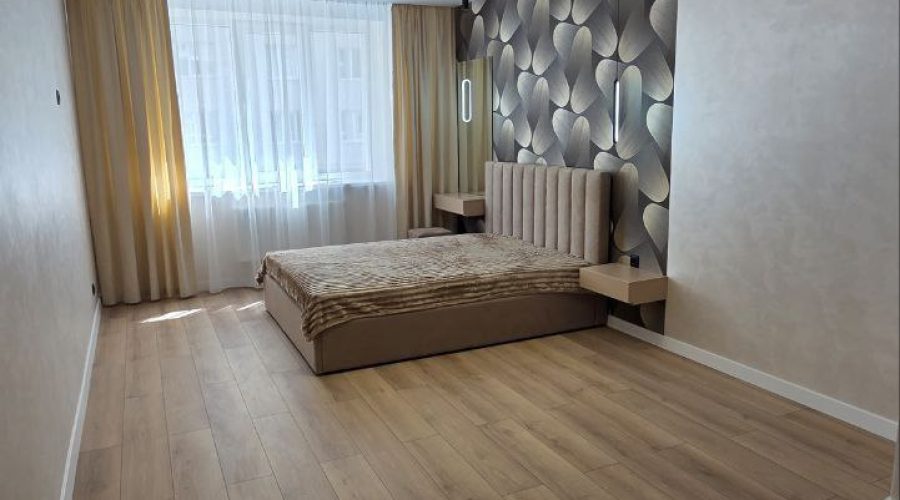 Продаж квартири 1 кімната 46 кв. м. Лісогринівецька (Озерна) Хмельницький