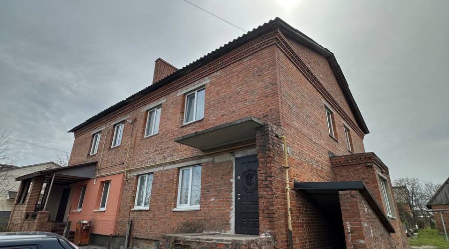 Продаж будинку 3 кімнати 80 кв. м. (Гречани) Хмельницький