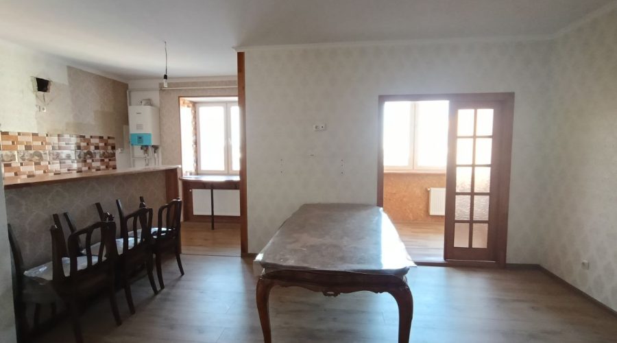 Продаж квартири 2 кімнати 73 кв. м. ЖК Корона Дубово (Дубове) Хмельницький