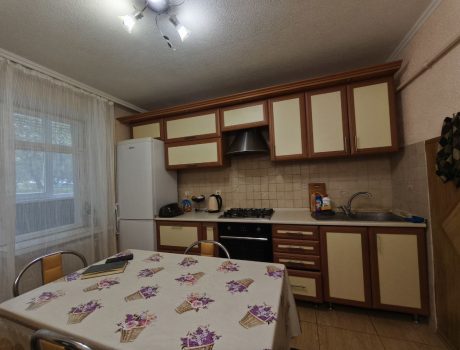 Продаж квартири 2 кімнати 52 кв. м. Кушнірука (Дубове) Хмельницький