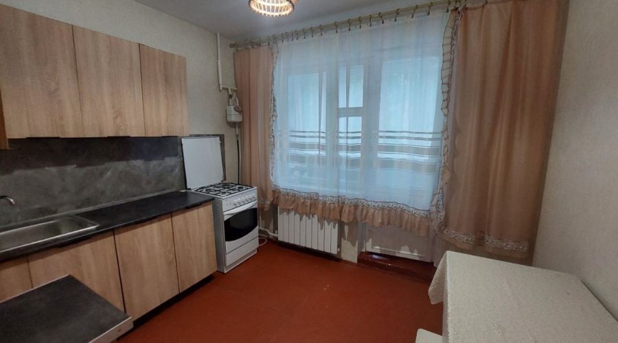 Оренда 1 кімната 38 кв. м. Панаса Мирного (Озерна) Хмельницький