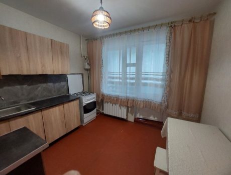 Оренда 1 кімната 38 кв. м. Панаса Мирного (Озерна) Хмельницький