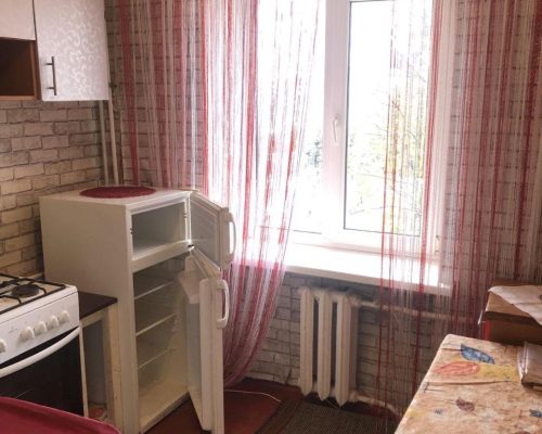 Оренда 1 кімната 32 кв. м. Кам’янецька (Центр) Хмельницький