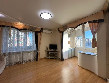 Продаж квартири 2 кімнати 60 кв. м. Зарічанська (Виставка) Хмельницький