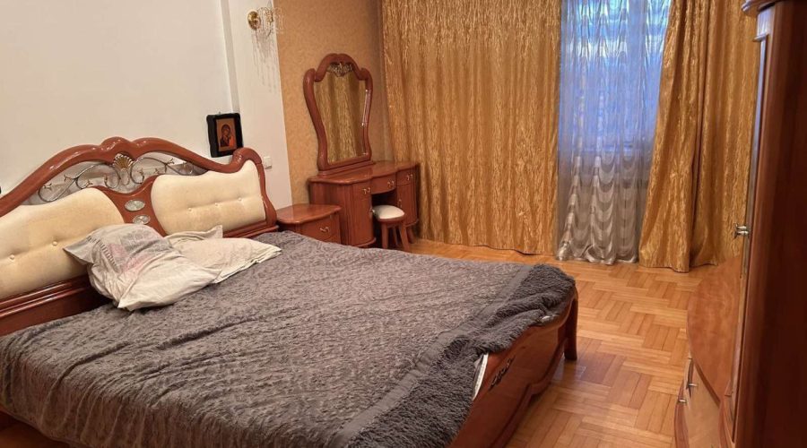 Оренда 3 кімнати 90 кв. м. Зарічанська (Виставка) Хмельницький