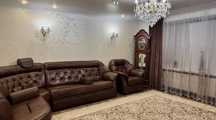 Продаж квартири 4 кімнати 157 кв. м. ШЕВЧЕНКА (Центр) Хмельницький