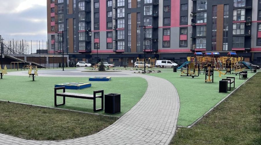 Продаж квартири 3 кімнати 120 кв. м. ЖК Вінницький (Виставка) Хмельницький