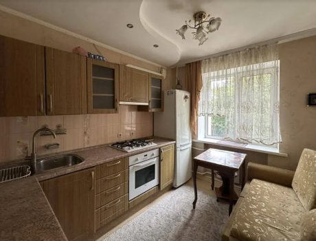 Оренда 1 кімната 36 кв. м. Подільська (Центр) Хмельницький
