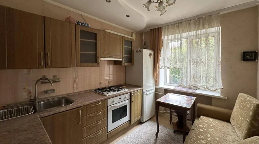 Оренда 1 кімната 36 кв. м. Подільська (Центр) Хмельницький