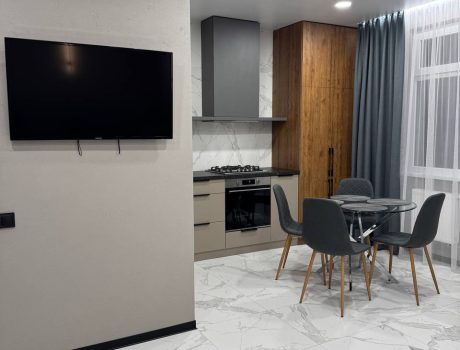 Продаж квартири 1 кімната 46 кв. м. Лісогринівецька (Озерна) Хмельницький