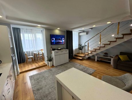 Продаж квартири 3 кімнати 107 кв. м. ЖК Набережний квартал (Виставка) Хмельницький