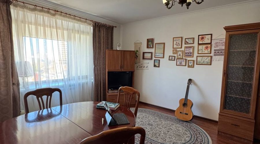 Продаж квартири 2 кімнати 97 кв. м. Шевченка (Центр) Хмельницький
