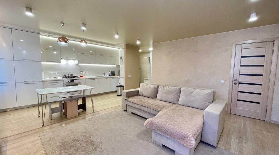 Продаж квартири 4 кімнати 120 кв. м. Вінницька (Виставка) Хмельницький