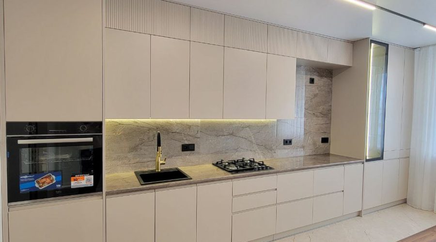 Продаж квартири 2 кімнати 68 кв. м. Лісогринівецька (Озерна) Хмельницький