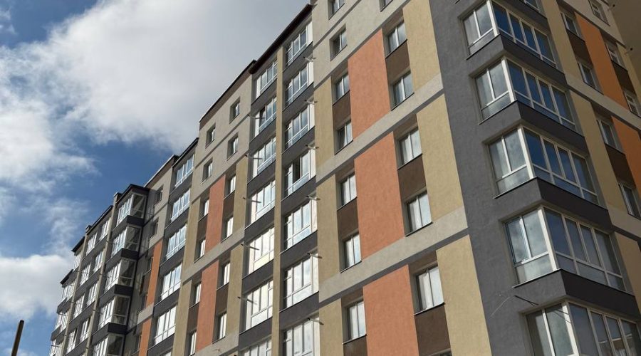 Продаж квартири 1 кімната 42 кв. м. ЖК Срібні Озера Комфорт (Озерна) Хмельницький