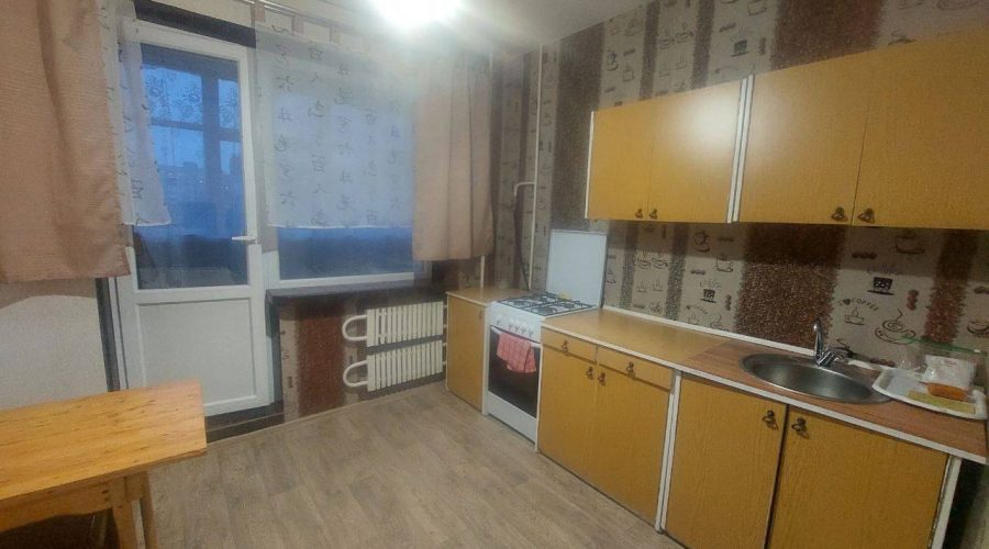 Оренда 2 кімнати 54 кв. м. Залізняка (Озерна) Хмельницький