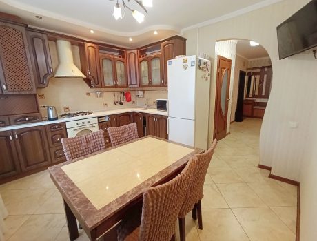 Оренда 2 кімнати (Виставка) Хмельницький