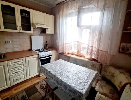 Оренда 1 кімната 35 кв. м. Прибузька (Центр) Хмельницький