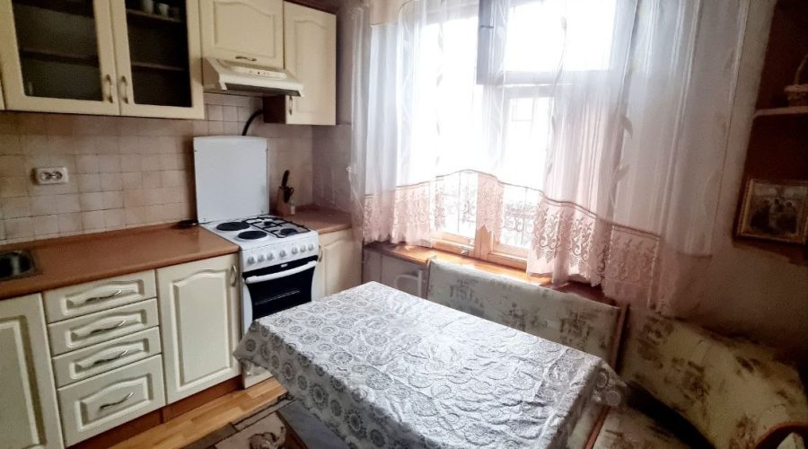 Оренда 1 кімната 35 кв. м. Прибузька (Центр) Хмельницький