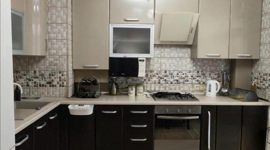 Оренда 2 кімнати 64 кв. м. Мазура (Виставка) Хмельницький