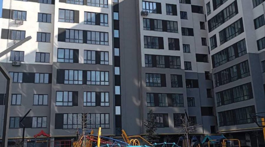 Продаж квартири 2 кімнати 67 кв. м. ЖК АВТОБІОГРАФІЯ (Озерна) Хмельницький