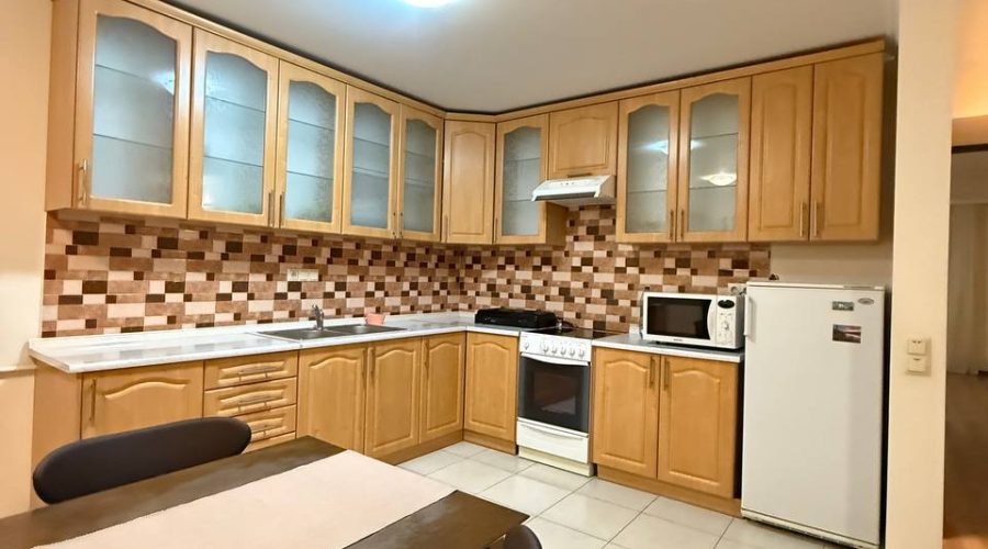 Оренда 2 кімнати 93 кв. м. Зарічанська (Виставка) Хмельницький