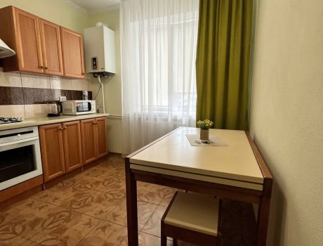 Оренда 1 кімната 56 кв. м. Володимирська (Центр) Хмельницький