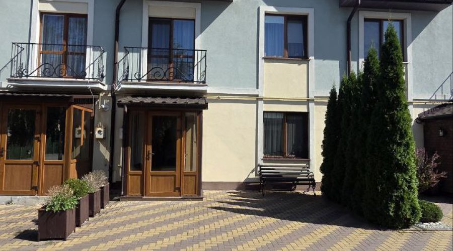 Продаж таунхаусу 2 кімнати 75 кв. м. КМ Ранкове (Виставка) Хмельницький