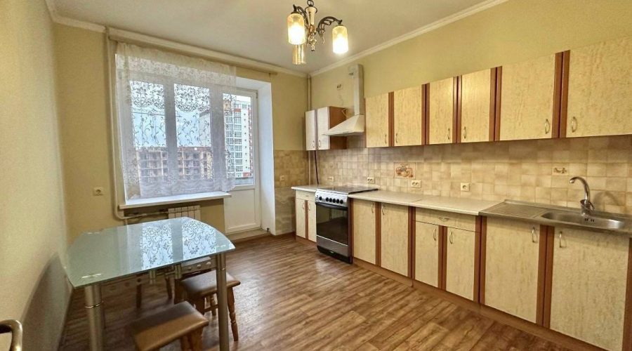 Оренда 3 кімнати 80 кв. м. Проспект Миру (Виставка) Хмельницький