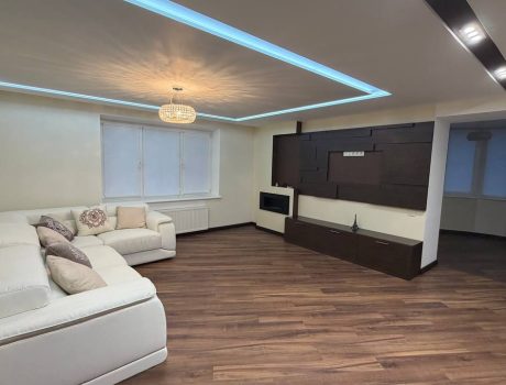 Оренда 3 кімнати 143 кв. м. Подільська (Центр) Хмельницький