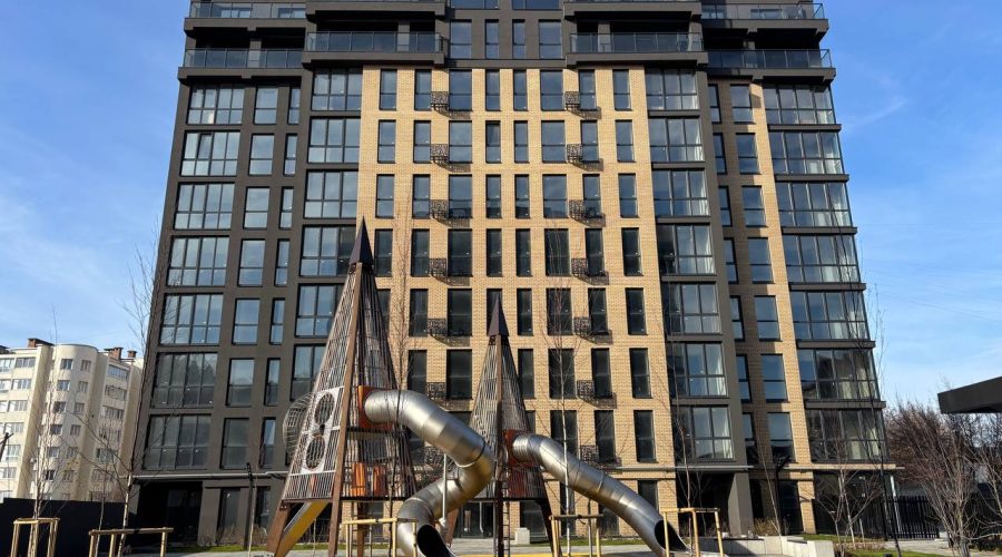 Продаж квартири 2 кімнати 75 кв. м. ЖК HARMONY GARDEN (Виставка) Хмельницький