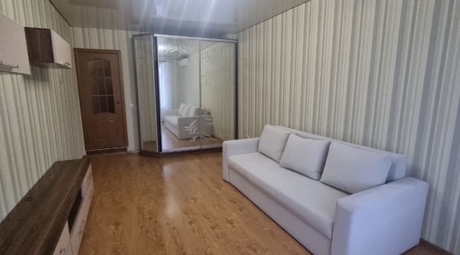 Оренда 1 кімната 48 кв. м. ЖК Набережний квартал (Виставка) Хмельницький