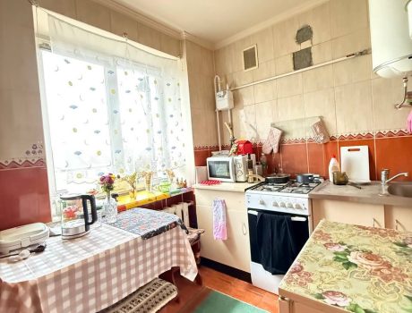 Продаж квартири 2 кімнати 46 кв. м. Старокост. шосе (Виставка) Хмельницький