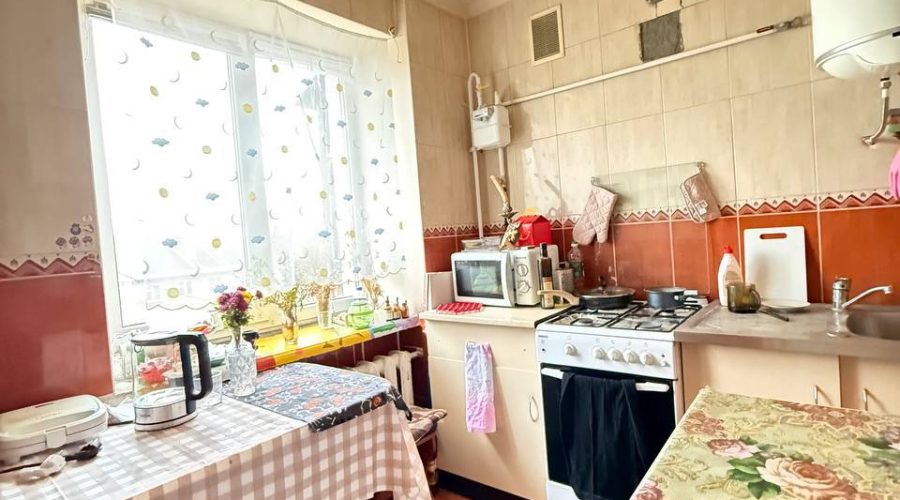 Продаж квартири 2 кімнати 46 кв. м. Старокост. шосе (Виставка) Хмельницький