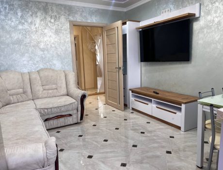 Продаж квартири 2 кімнати 75 кв. м. ЖК “Олімпійський” (Виставка) Хмельницький