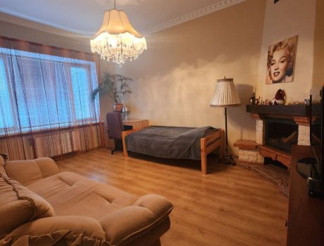 Продаж квартири 3 кімнати 71 кв. м. (Центр) Хмельницький