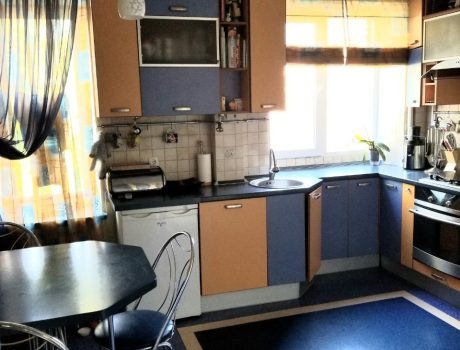 Продаж квартири 4 кімнати 100 кв. м. (Центр) Хмельницький