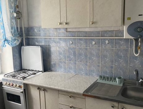 Оренда 1 кімната 30 кв. м. Трудова (Заготзерно) Хмельницький