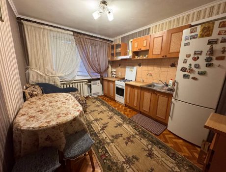 Оренда 1 кімната 30 кв. м. Трудова (Виставка) Хмельницький