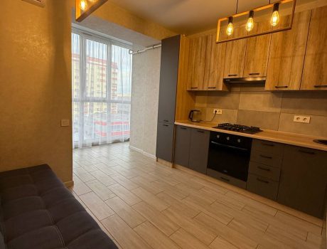 Продаж квартири 1 кімната 42 кв. м. ЖК Щасливий (Виставка) Хмельницький