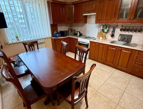 Продаж квартири 3 кімнати 108 кв. м. (Озерна) Хмельницький