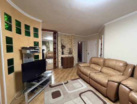 Оренда 3 кімнати 75 кв. м. Лікарняна (Центр) Хмельницький