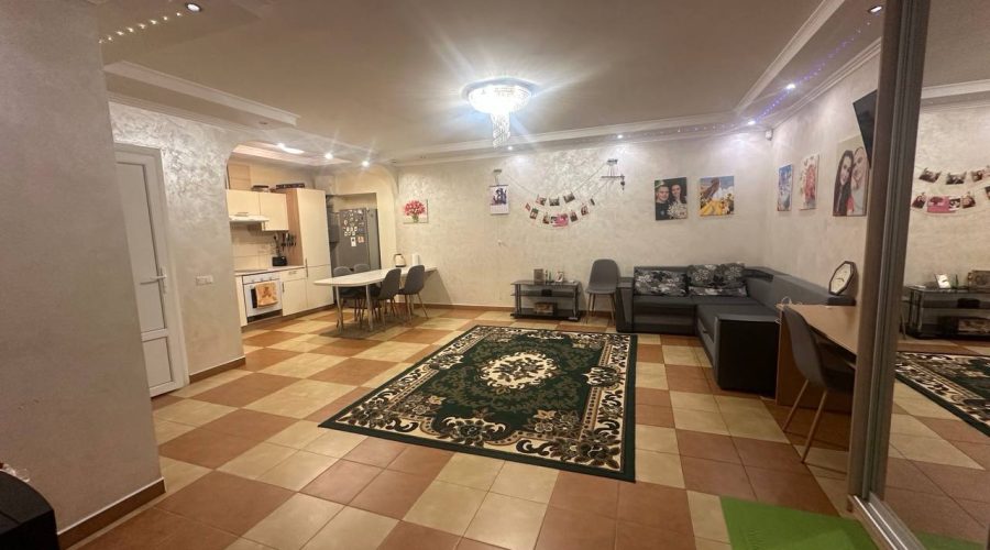 Оренда 2 кімнати 60 кв. м. (Озерна) Хмельницький