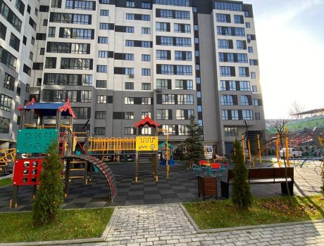 Продаж квартири 2 кімнати 65 кв. м. ЖК Автобіографія (Виставка) Хмельницький