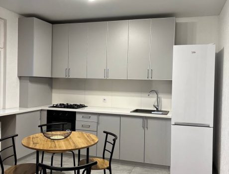 Оренда 1 кімната 46 кв. м. (Озерна) Хмельницький