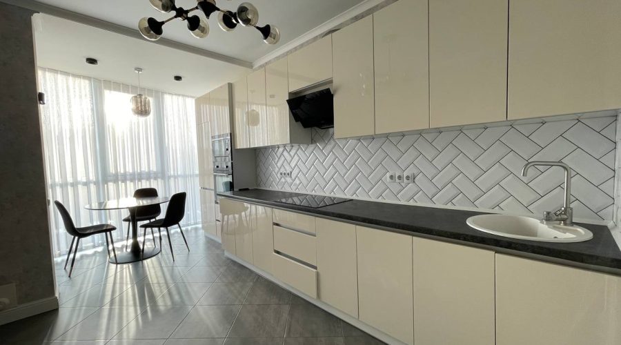 Оренда 1 кімната 48 кв. м. ЖК «Над Бугом» (Центр) Хмельницький